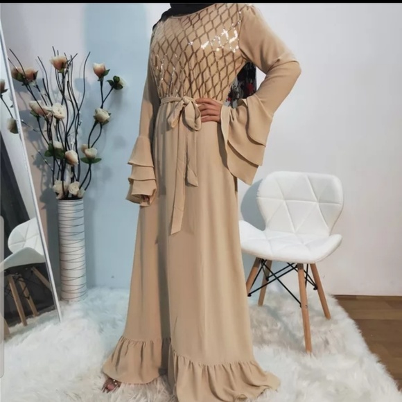 Long dress - Picture 2 of 7